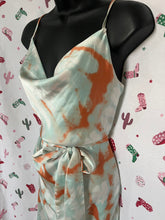 Load image into Gallery viewer, Simplee Satin Dress • Size Medium
