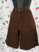 Load image into Gallery viewer, Boyfriend Brown Short (Size 5)
