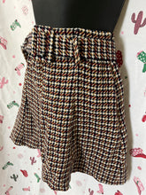 Load image into Gallery viewer, Zara Houndstooth Skirt • Size Medium
